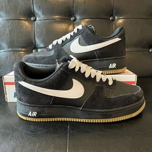 Nike Air Force 1 ’07 LV8 Black Gum